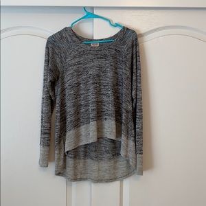 grey Mossimo shirt